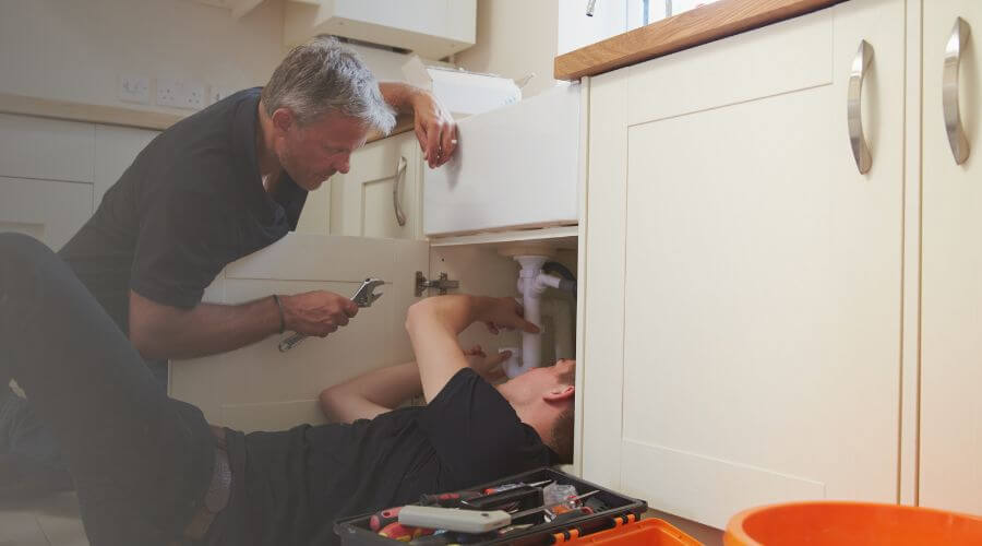 Professional burst pipe repair services in Sabana Grande, PR